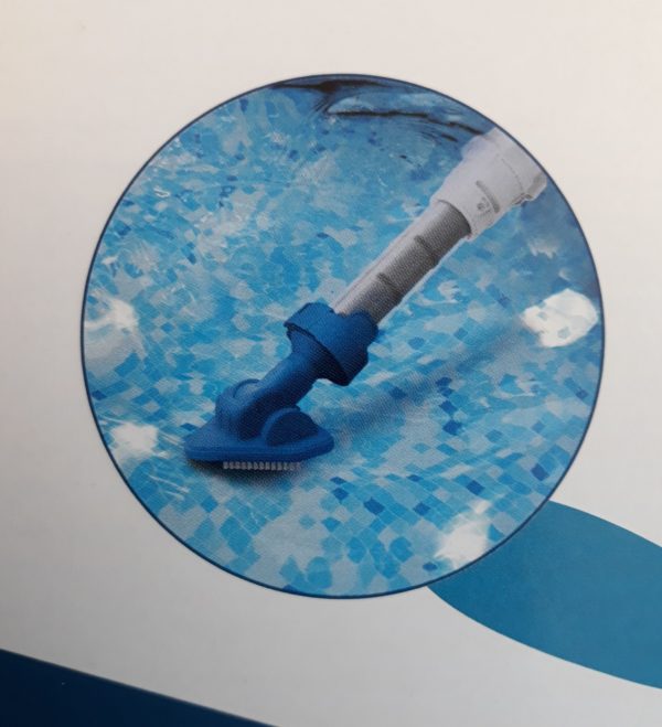 aspirateur de nettoyage piscine