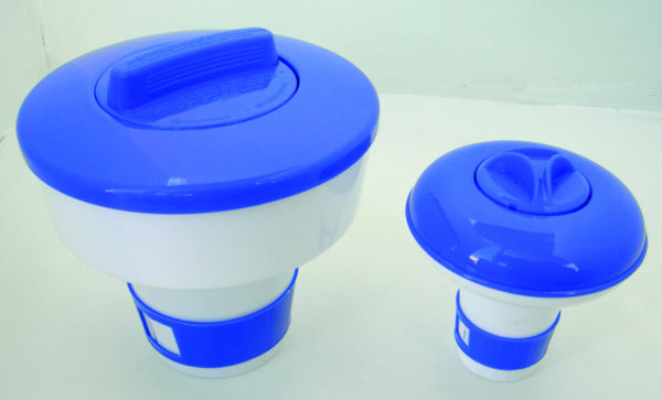 Doseur flottant pour spa